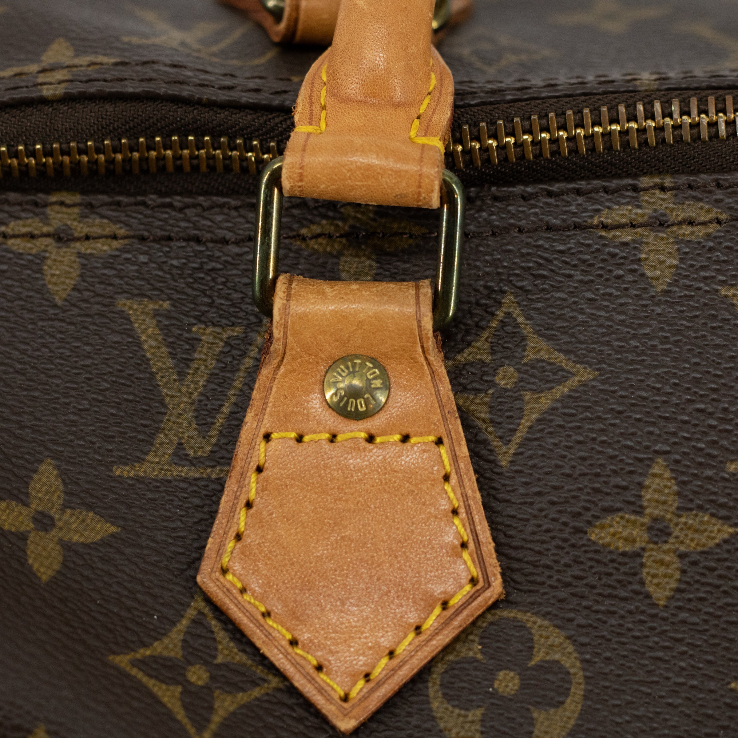 Louis Vuitton Monogram Canvas Speedy 40 