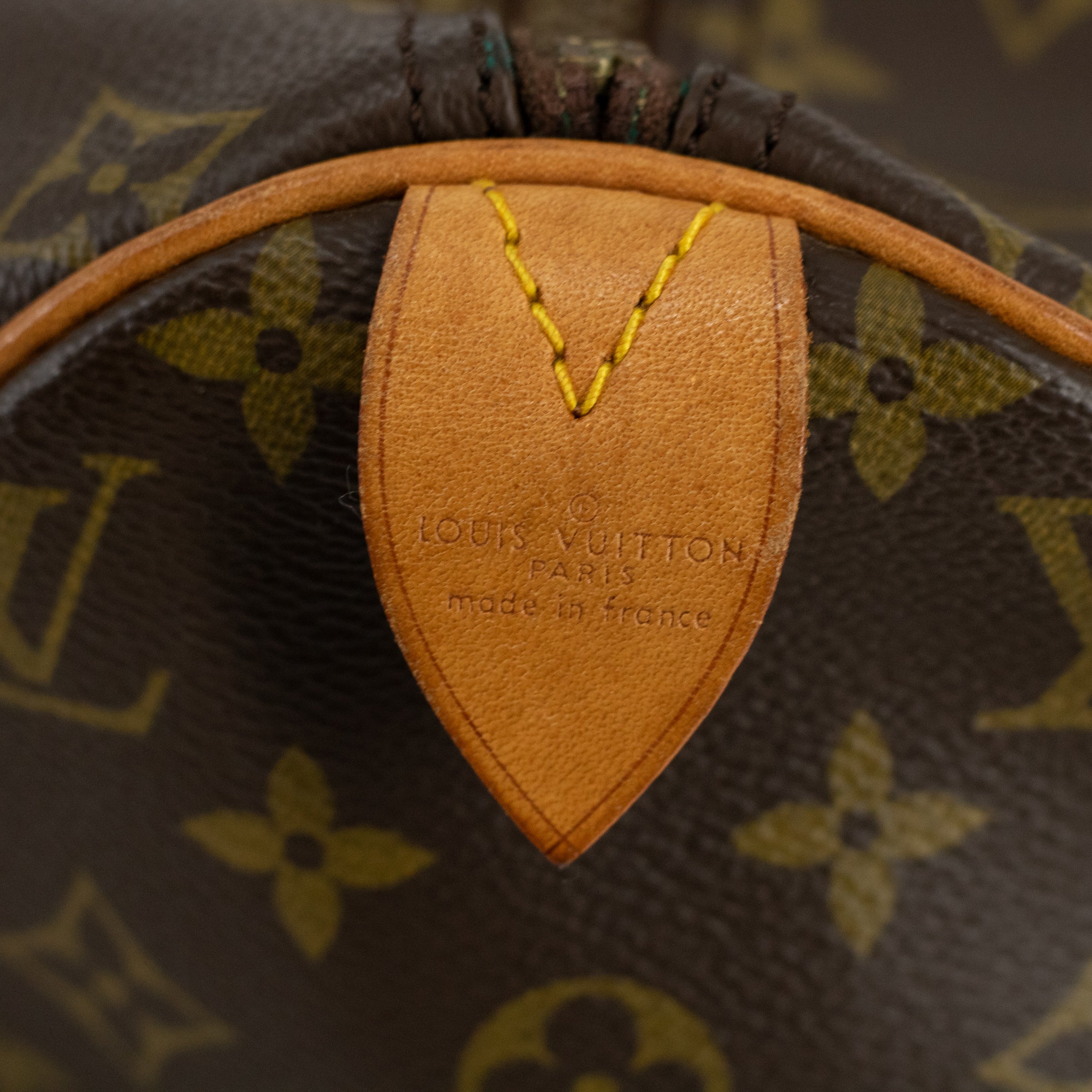 Louis Vuitton Monogram Canvas Speedy 40 