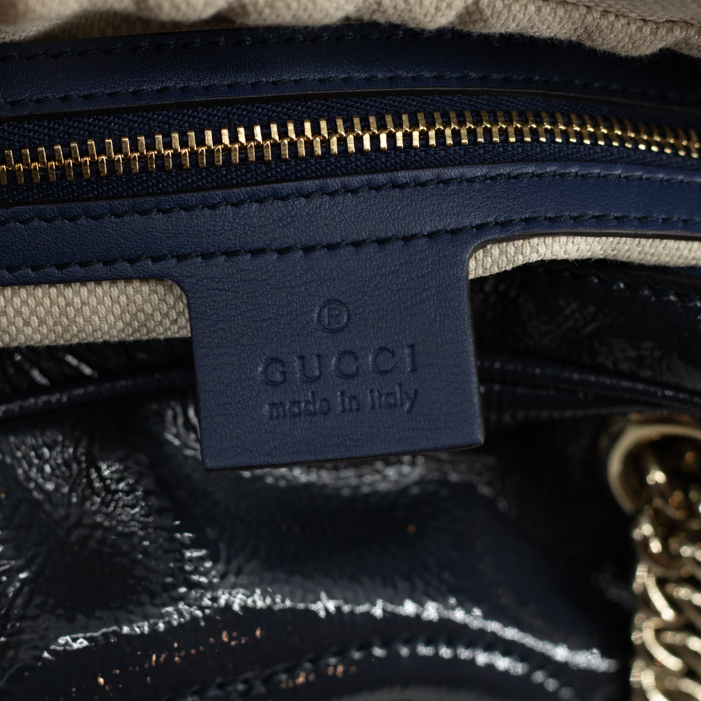 Gucci Navy Patent Leather Soho Chain Shoulder Bag