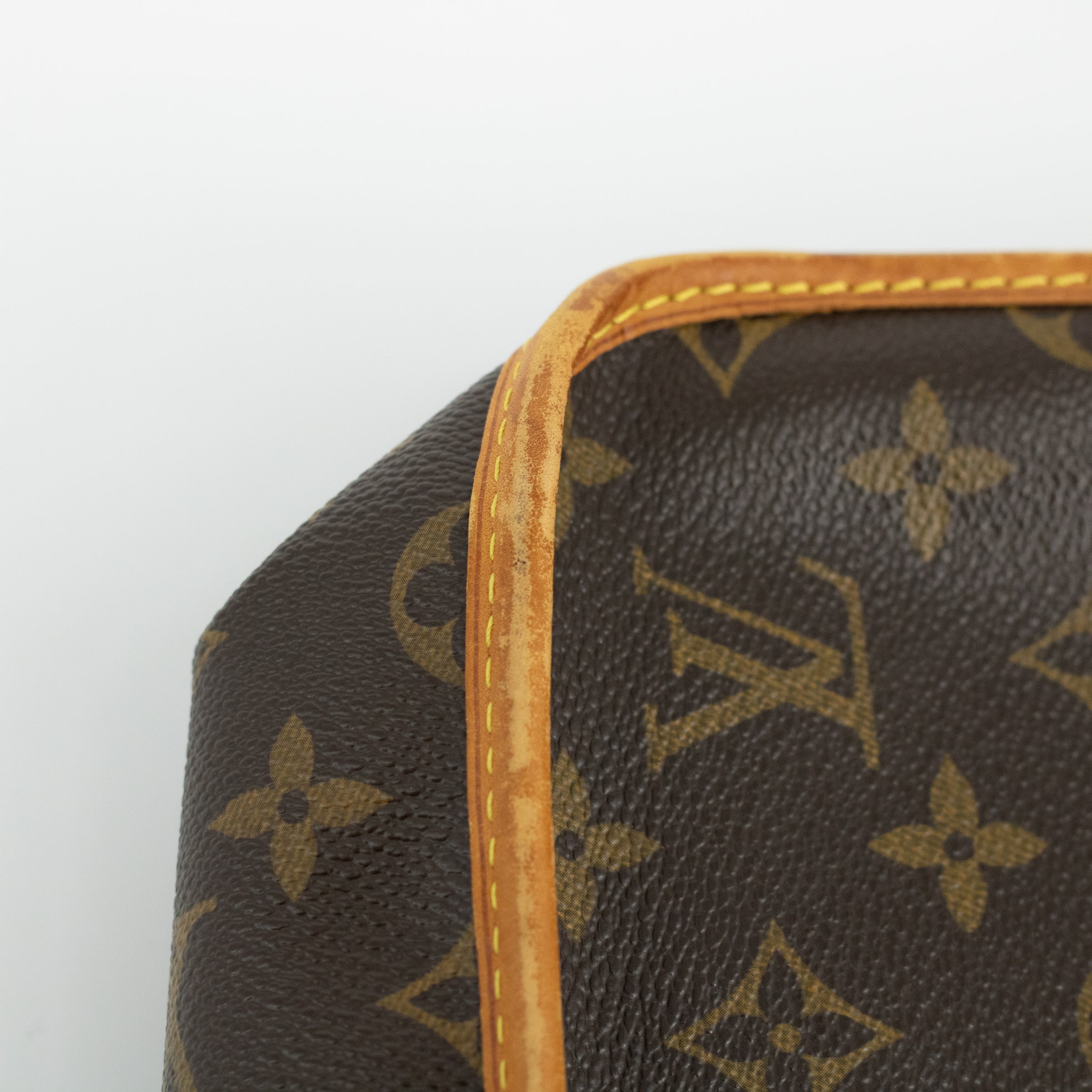 Louis Vuitton Monogram Bosphore PM Messenger Crossbody Bag 