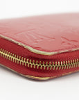 Louis Vuitton Vernis Red Zippy Wallet 