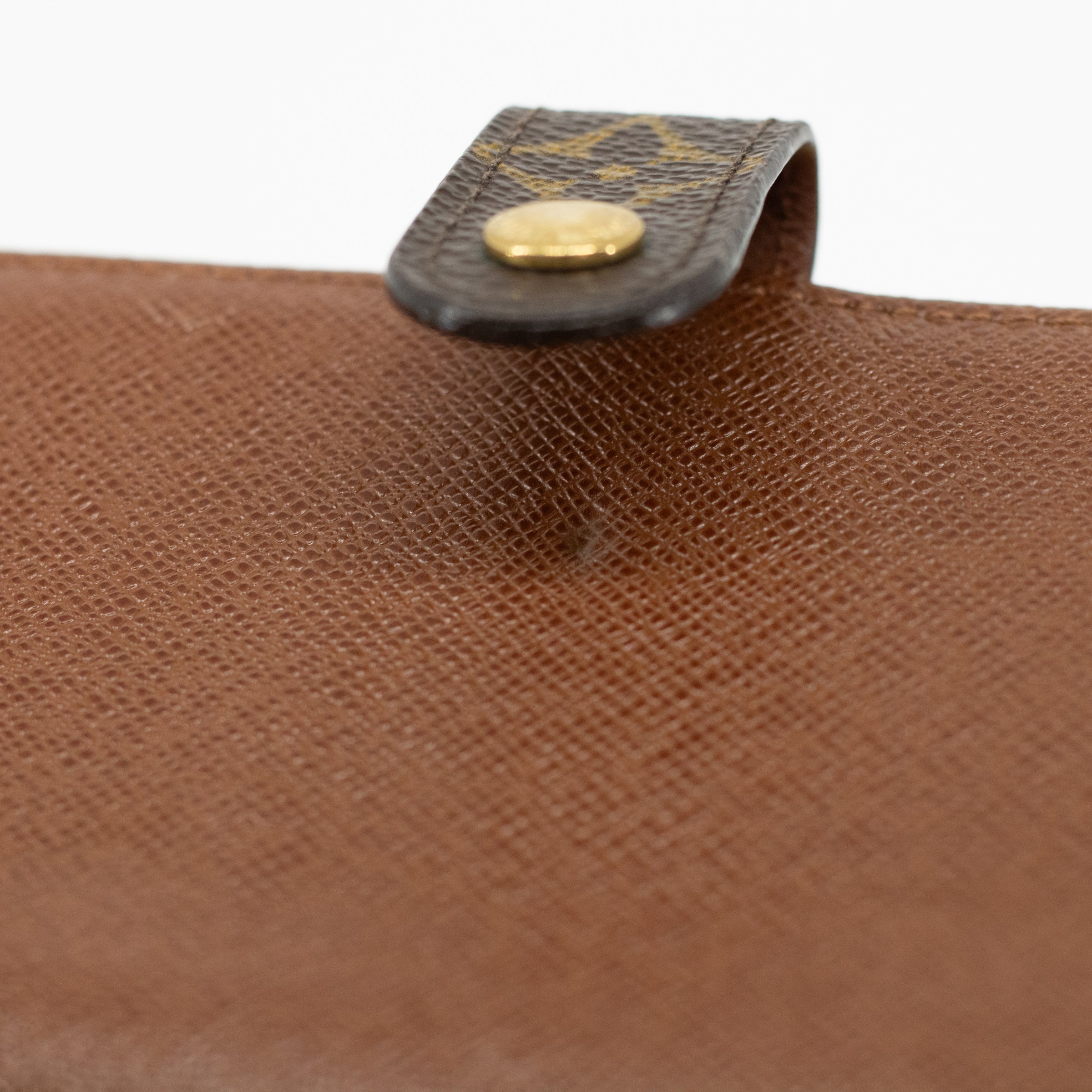 Louis Vuitton Monogram Brown Kisslock Wallet 