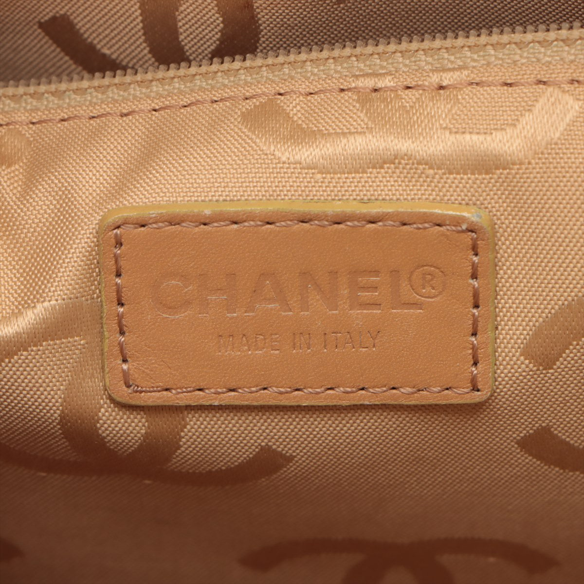 Chanel Wild Stitch Leather Tote Bag Beige Gold Fittings